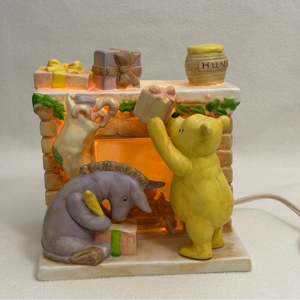 RARE! DISNEY'S CLASSIC POOH CHARPENTE POOH EEYORE HANGING STOCKINGS NIGHT LIGHT
